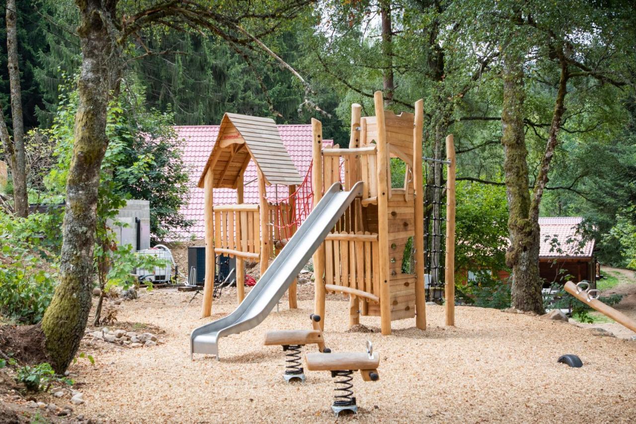 Huttopia Foret Des Vosges Barbey-Seroux Exterior photo